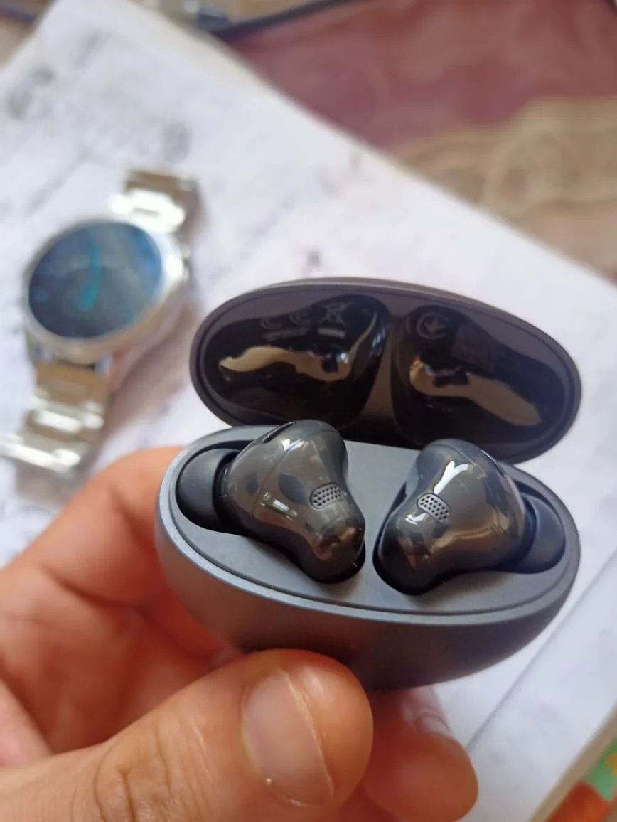 Huawei FreeBuds 7i unboxing wireless earbuds