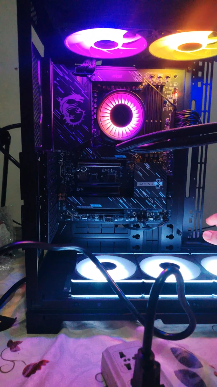 Building PC RTX5090 for AI 